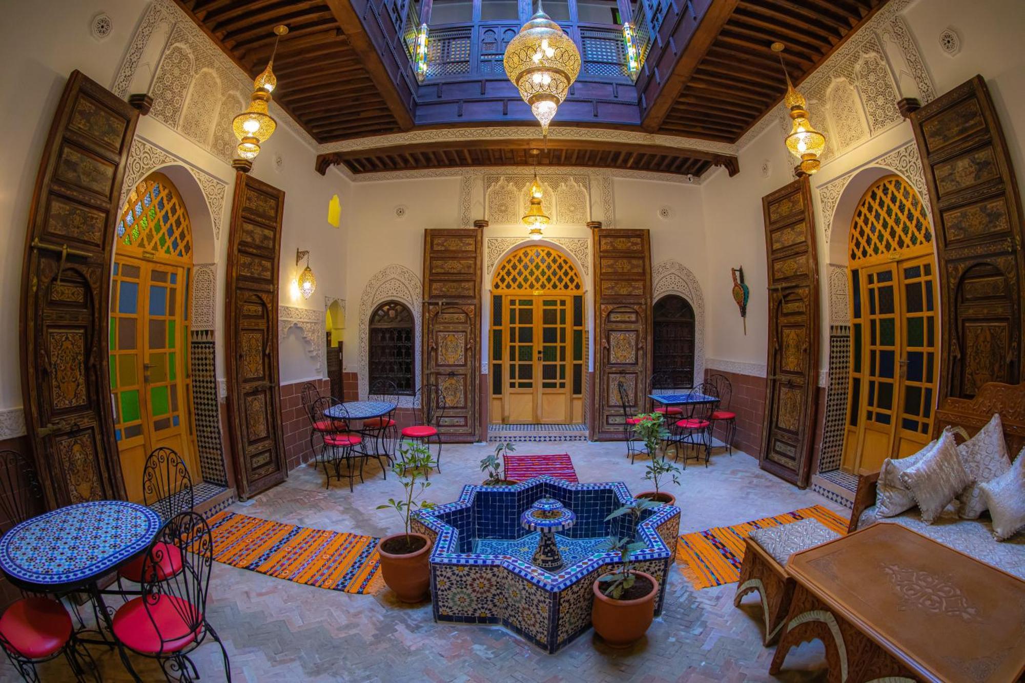 Riad Sekaya Fez Bagian luar foto
