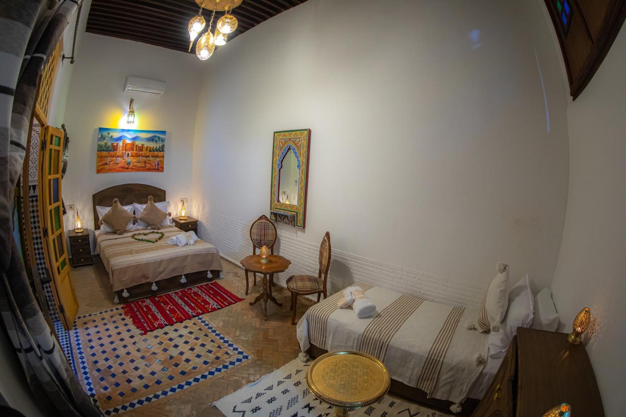 Riad Sekaya Fez Bagian luar foto