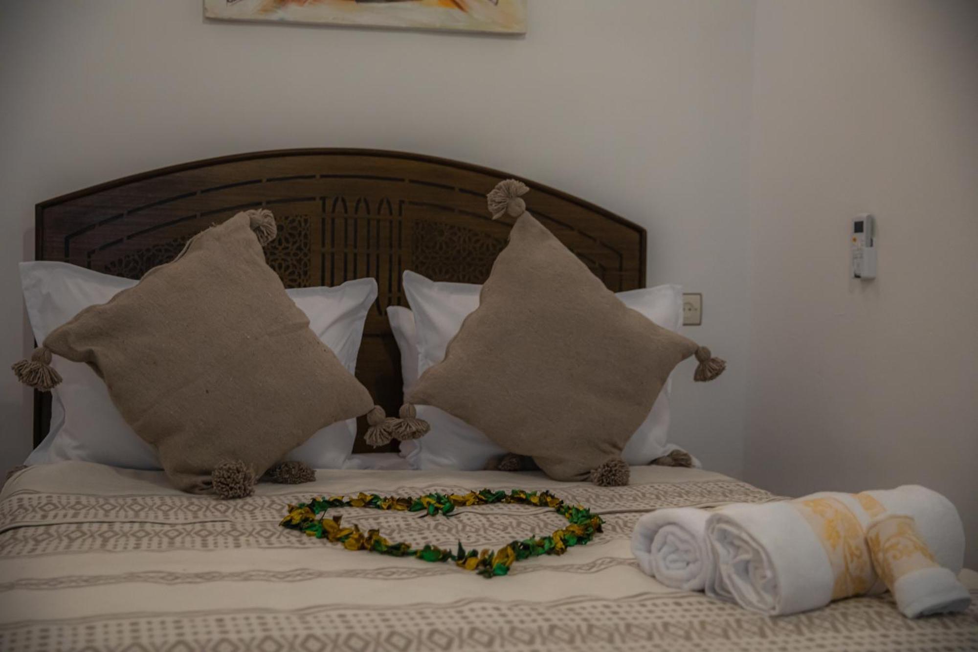 Riad Sekaya Fez Bagian luar foto