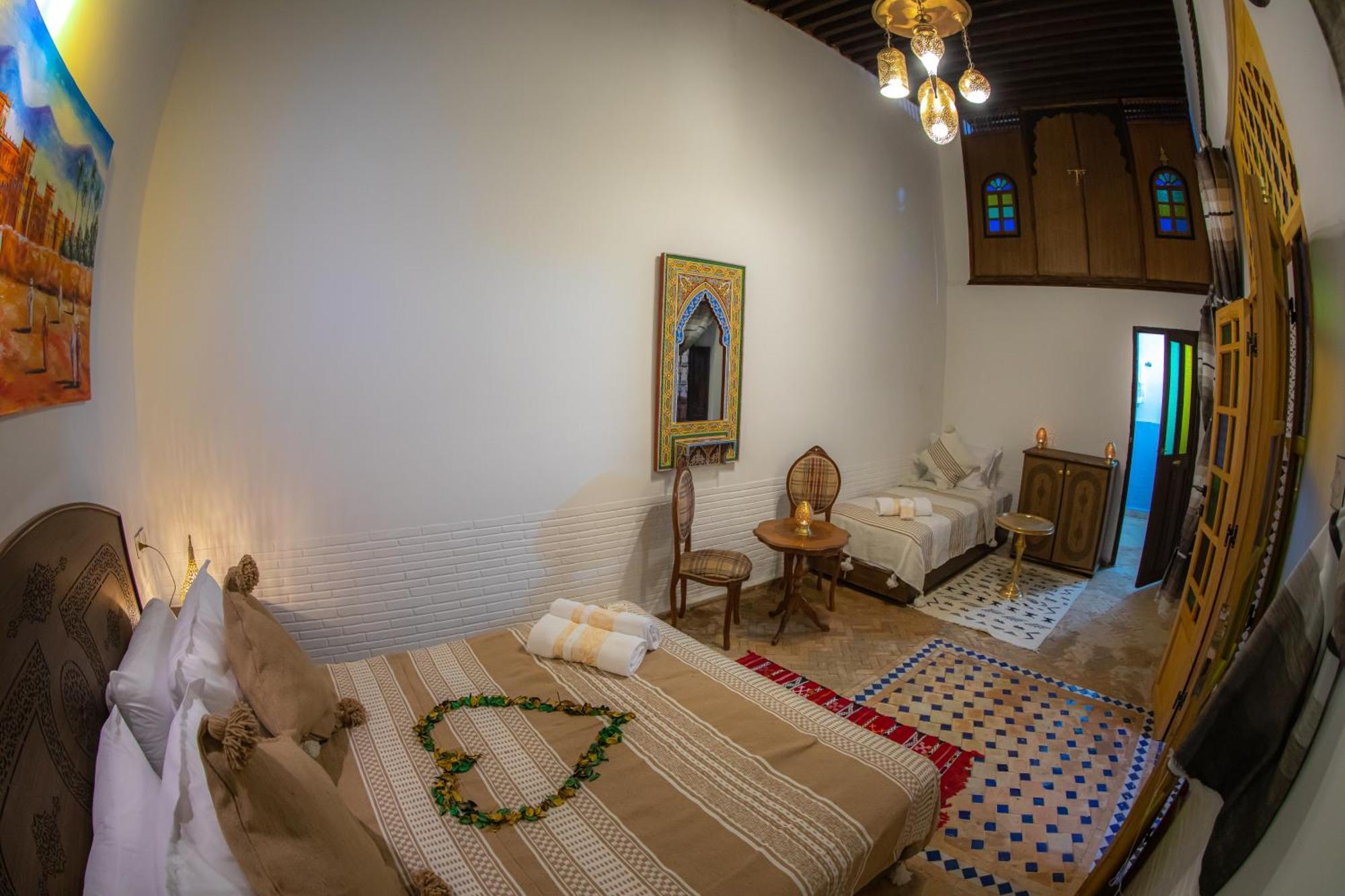 Riad Sekaya Fez Bagian luar foto