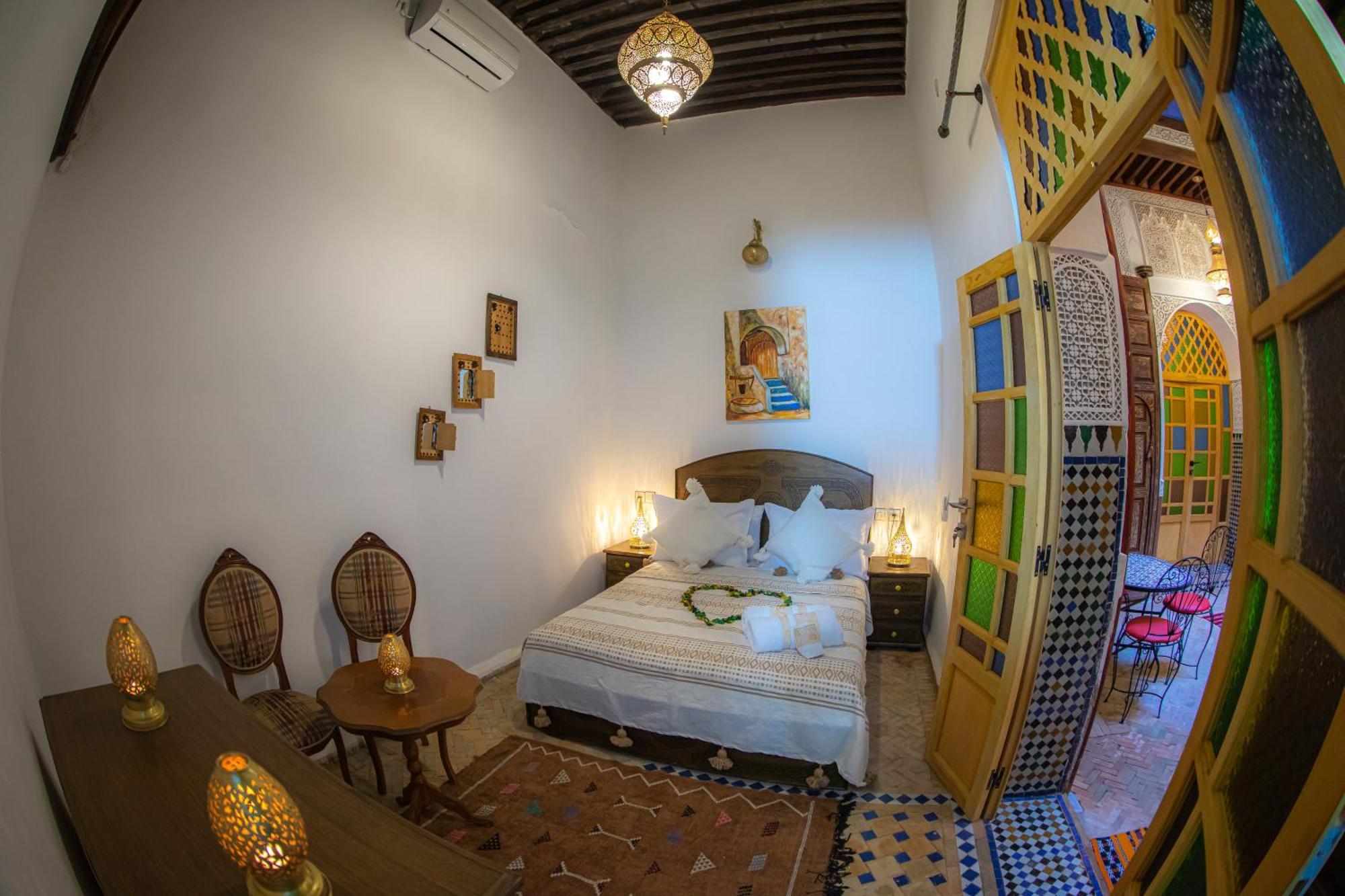 Riad Sekaya Fez Bagian luar foto