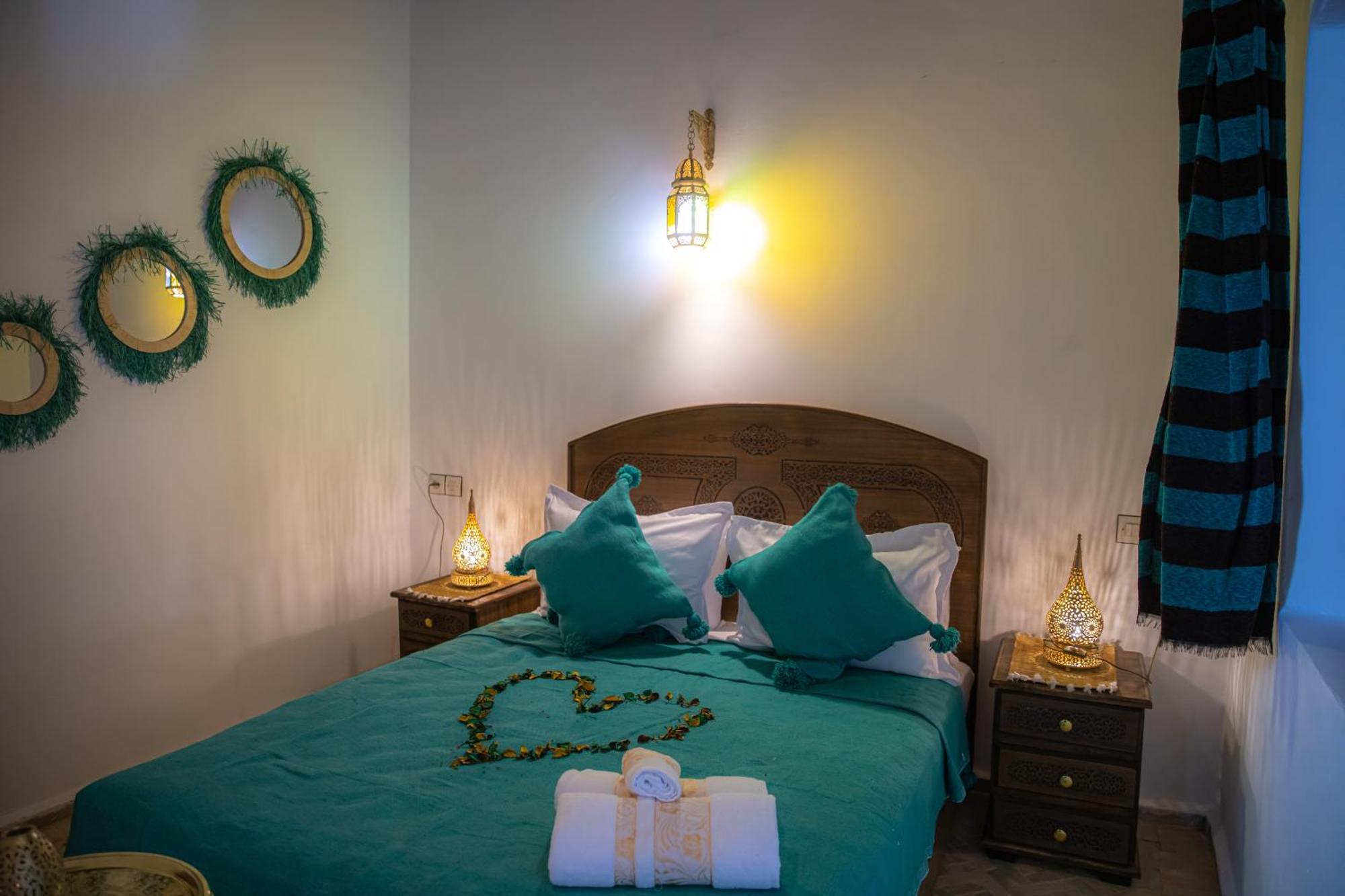 Riad Sekaya Fez Bagian luar foto