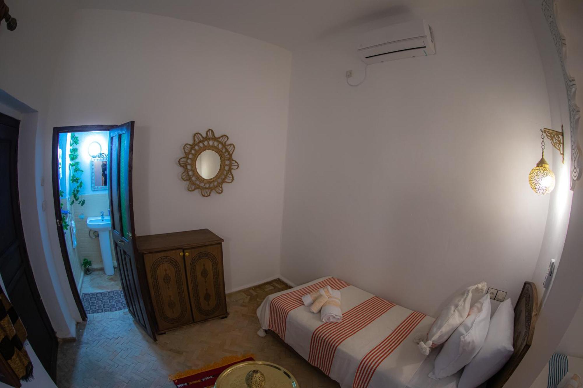 Riad Sekaya Fez Bagian luar foto