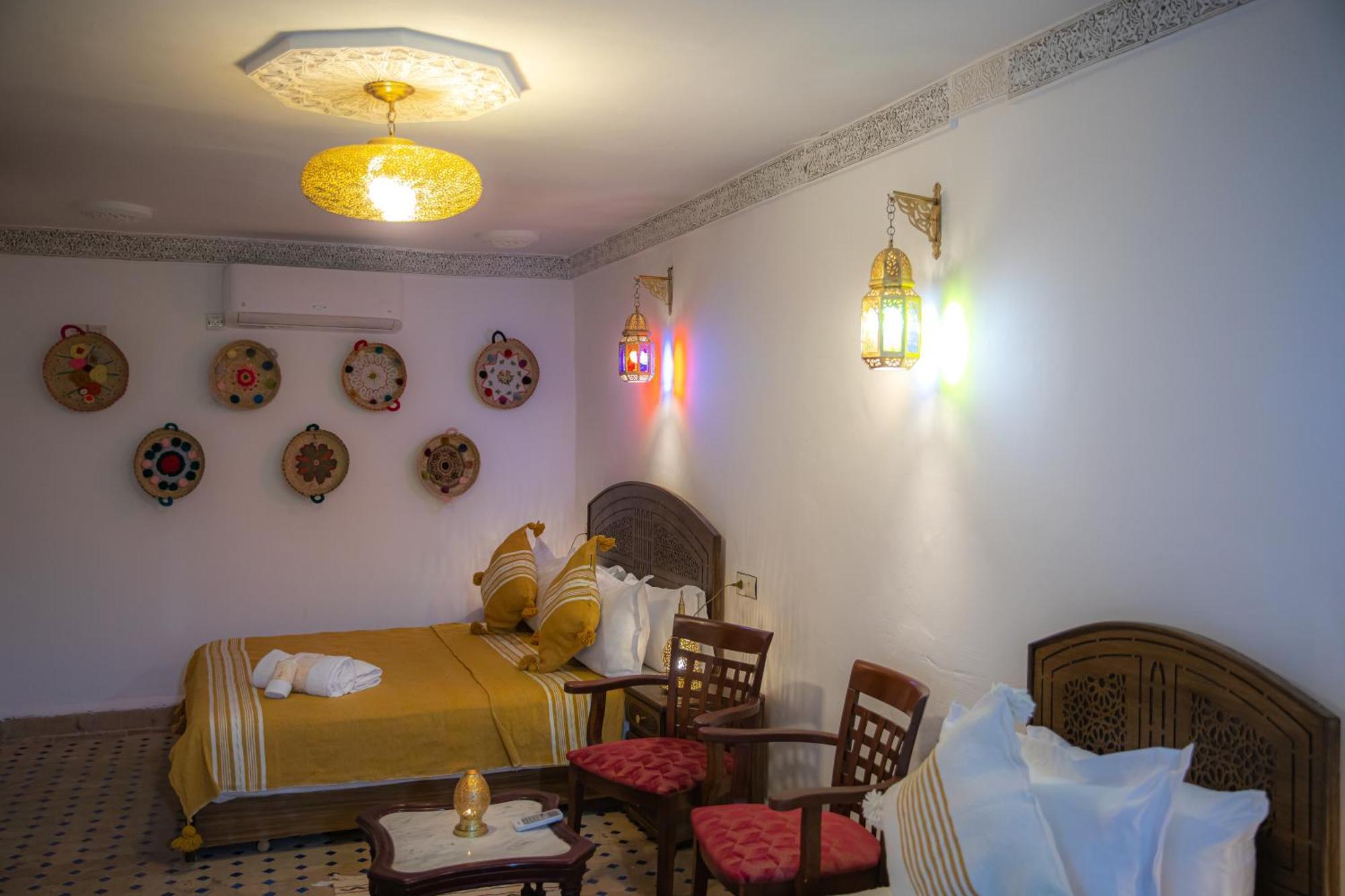 Riad Sekaya Fez Bagian luar foto