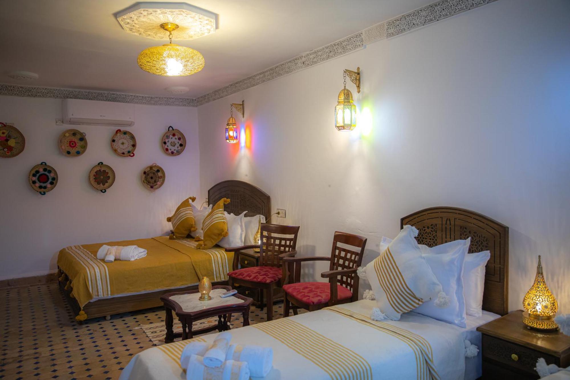 Riad Sekaya Fez Bagian luar foto